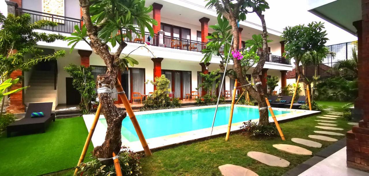 Santi HomeStay Canggu  Bagian luar foto