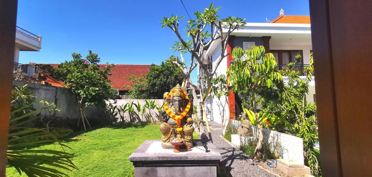 Santi HomeStay Canggu  Bagian luar foto